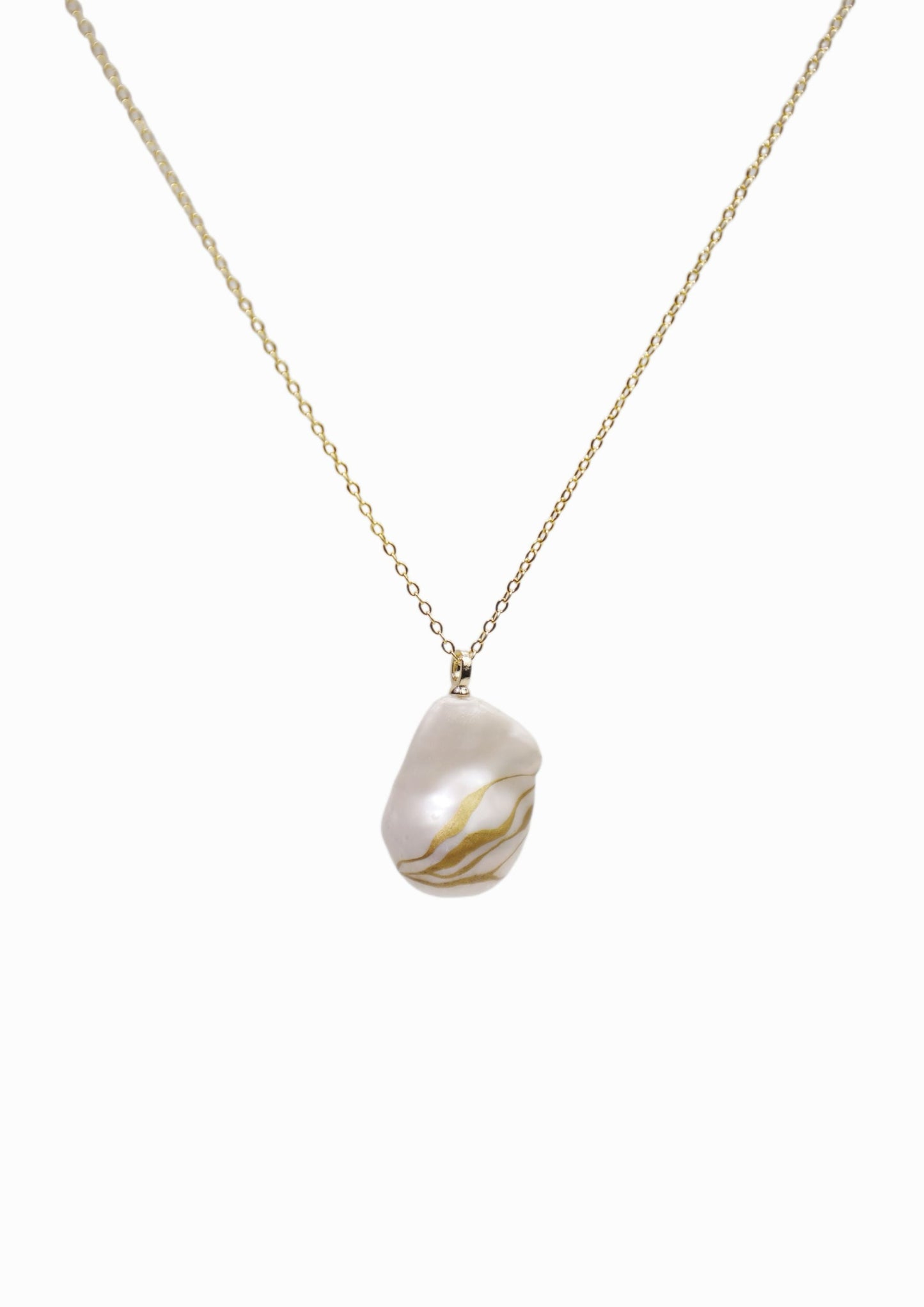 Gold Lacquer Pearl Necklace