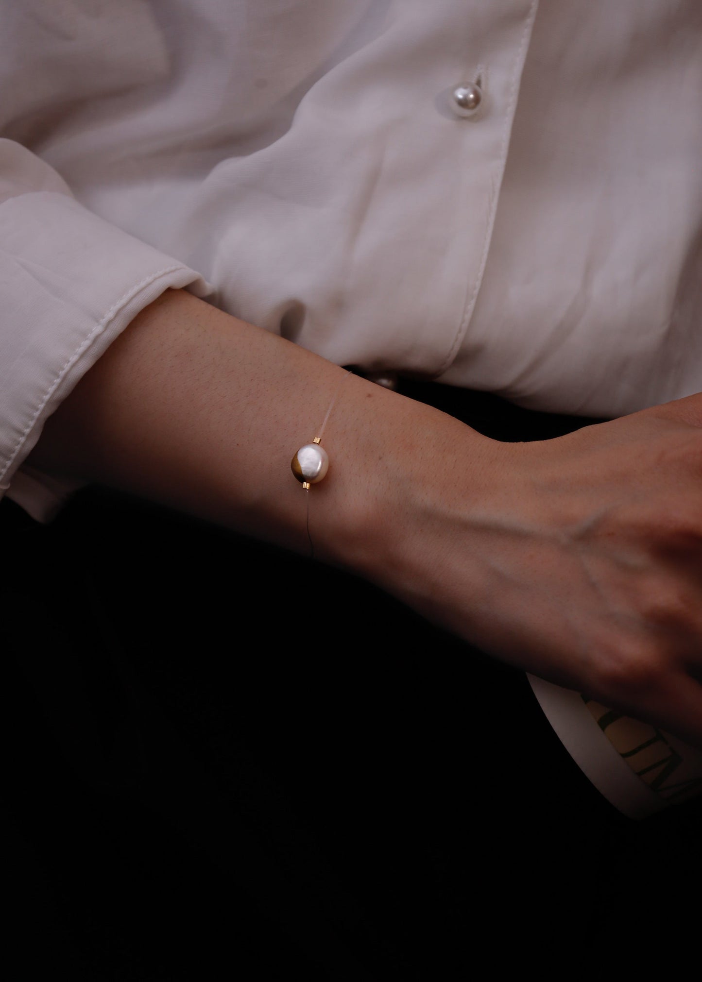Gold Lacquer round Baroque Peal floating Bracelet