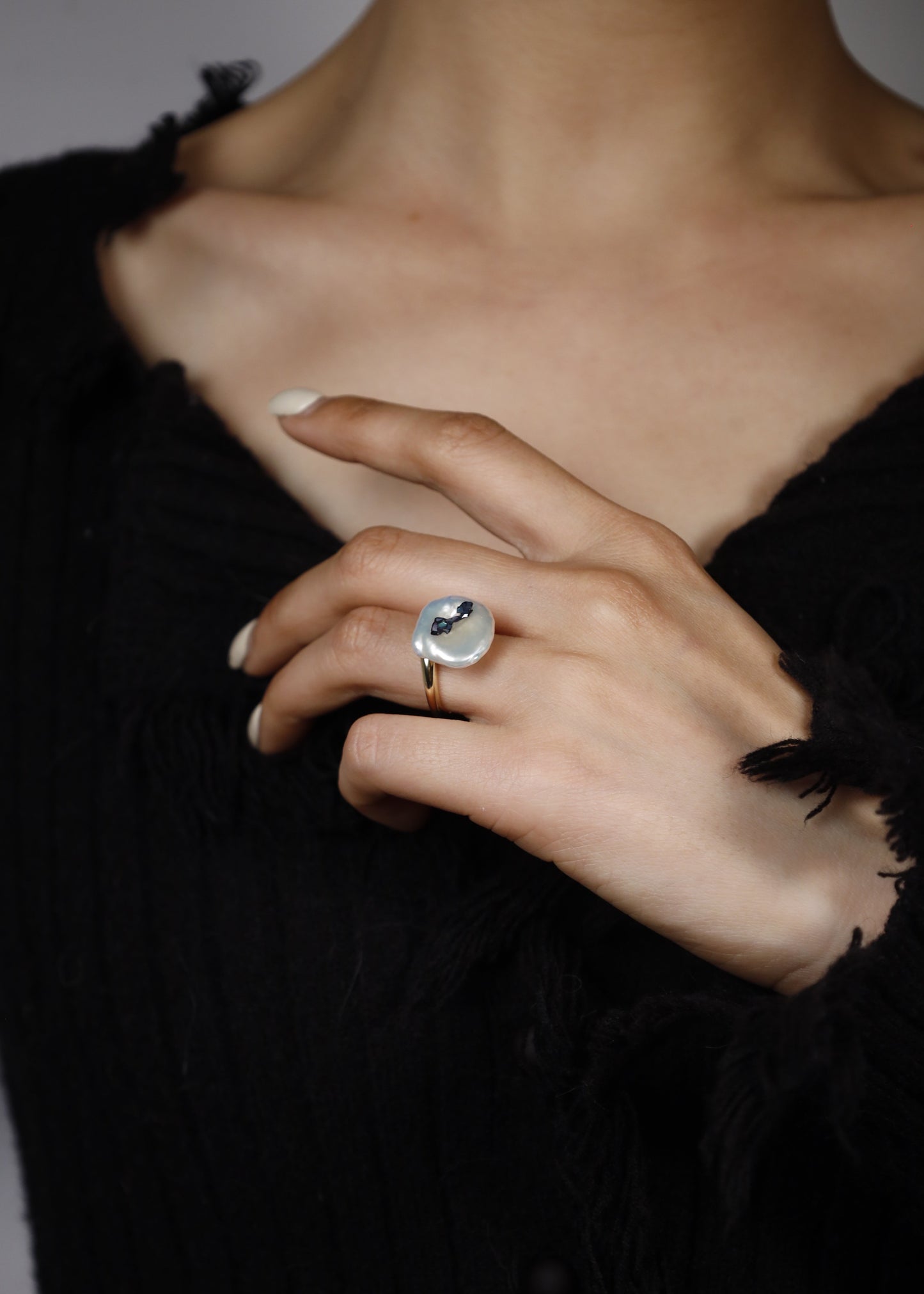 Nacre Flat Baroque Pearl Ring