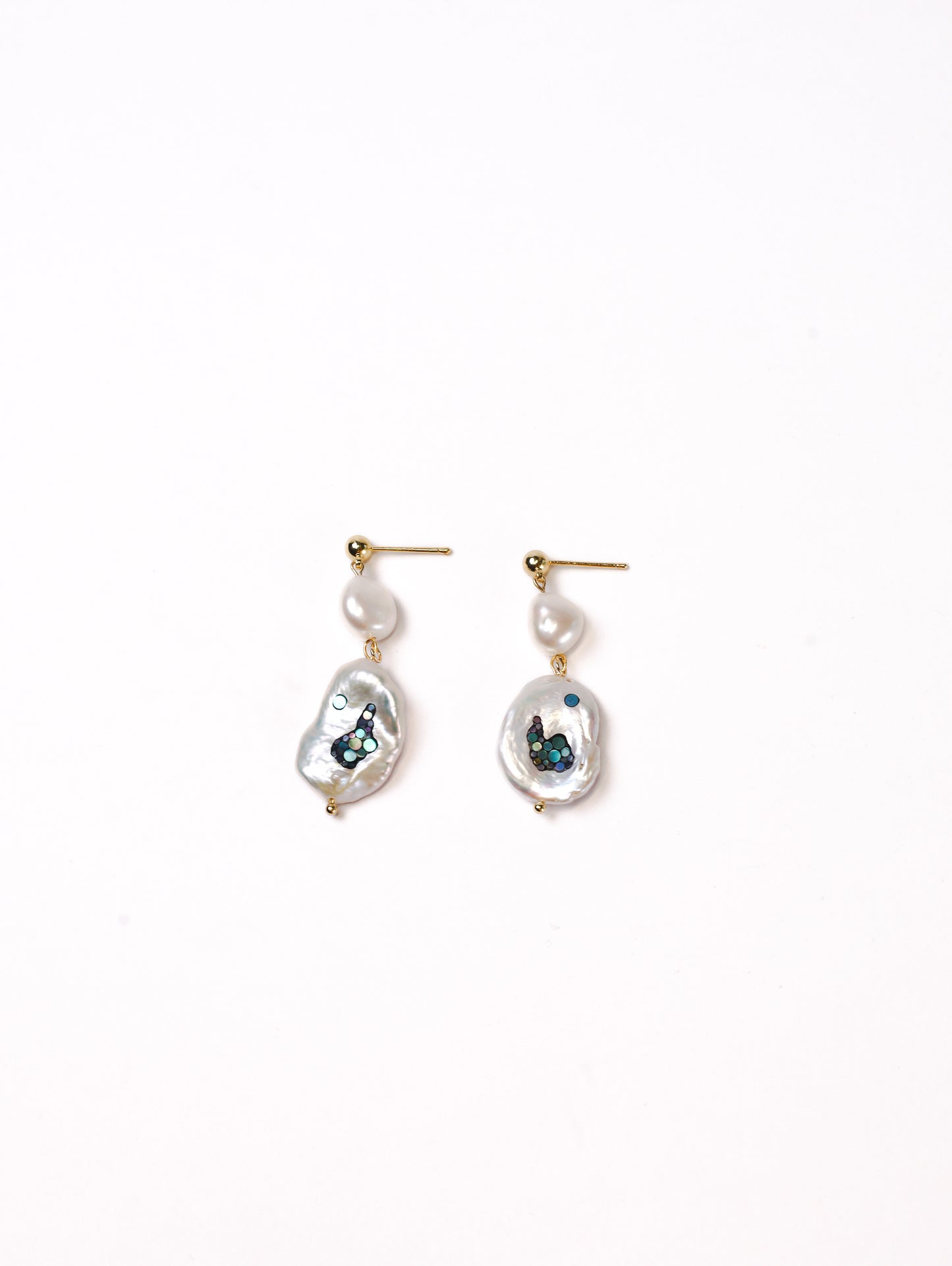 Nacre Baroque Pearl Studs