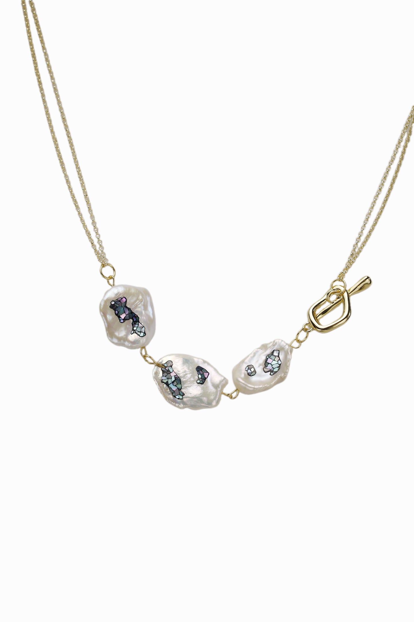 Nacre Baroque Pearls OT chain Necklace