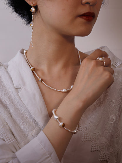 Gold Lacquer full Pearls and Baroque Pearls Necklace